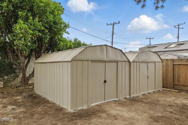 6433 Ralston Street, Ventura CA: https://media.crmls.org/mediaz/14bf714e-7095-40fd-8876-8422e9c7d28e.jpg