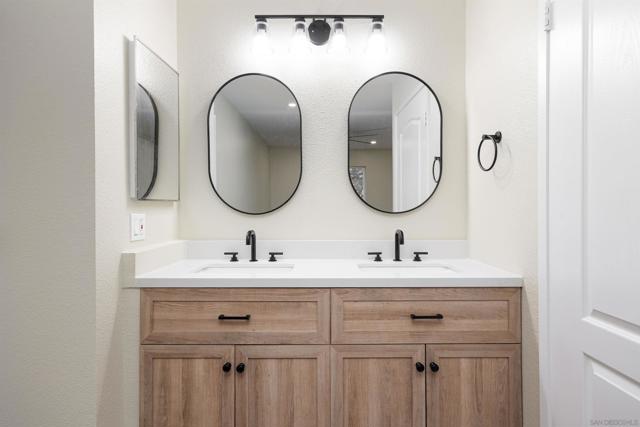3557 Kenora Dr, Spring Valley CA: https://media.crmls.org/mediaz/14bfee13-668a-49f0-82e3-83f8bd722c97.jpg
