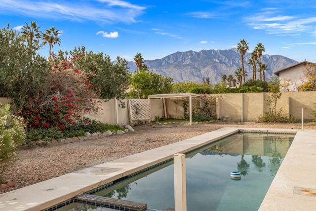 67185 Ontina Road, Cathedral City CA: https://media.crmls.org/mediaz/14c0fd46-1cee-4772-b633-d4201b09d560.jpg