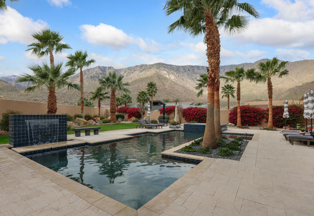 3150 Cody Court, Palm Springs, CA 92264