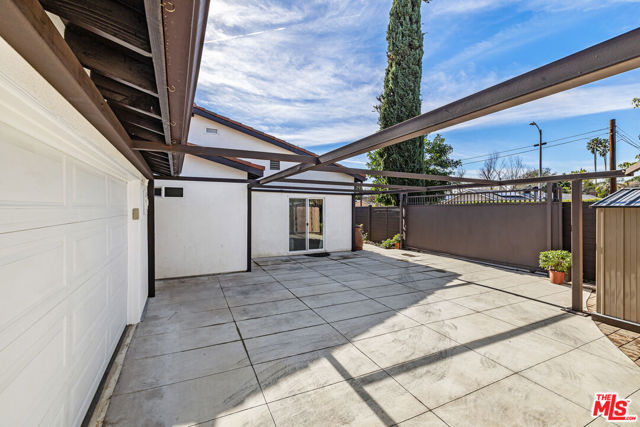 7340 Farralone Avenue photo 5