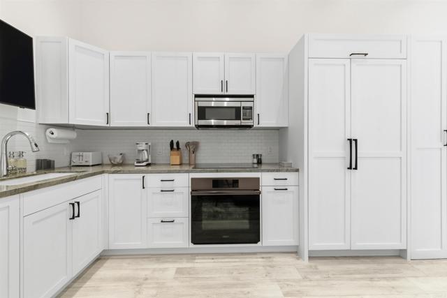 Detail Gallery Image 42 of 60 For 1615 Ocean Front St, San Diego,  CA 92107 - 2 Beds | 2 Baths