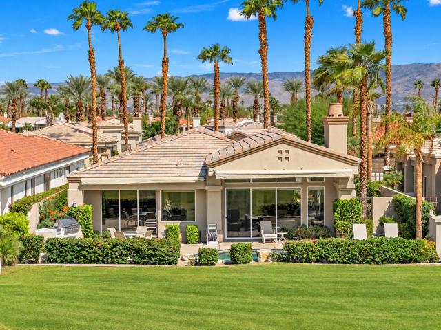 424 White Horse Trail, Palm Desert, CA 92211