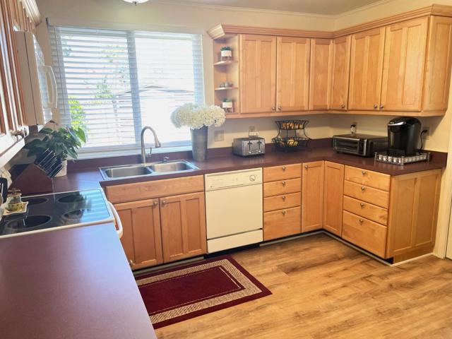 4927 Leigh Avenue, San Jose CA: https://media.crmls.org/mediaz/14c441c3-c07e-4f3f-ac6c-0dab18ff3b23.jpg