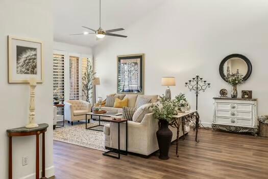 178 Gran Via, Palm Desert, CA 92260