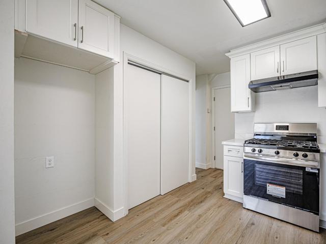 919 Acosta Plaza, Salinas CA: https://media.crmls.org/mediaz/14c4fb7a-a820-49d0-a54c-2726f6ba45b3.jpg