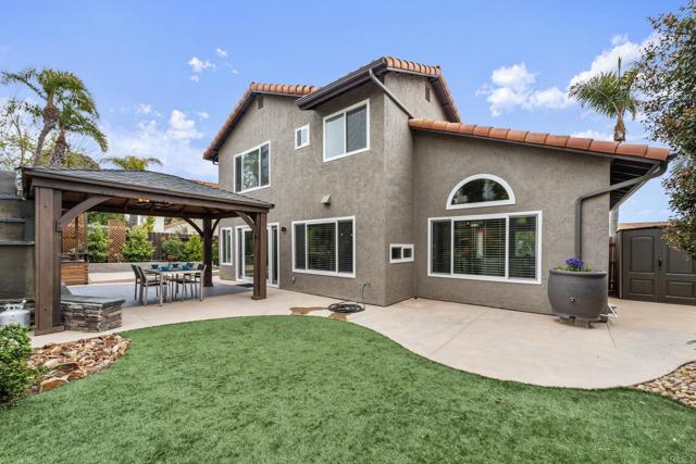1619 Corte Verano, Oceanside CA: https://media.crmls.org/mediaz/14c53b31-b675-42ce-87ae-497595897a9a.jpg