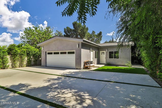 514 W Washington Boulevard, Pasadena CA: https://media.crmls.org/mediaz/14c540d1-b022-4dff-a2fe-e0e592ae1aaf.jpg