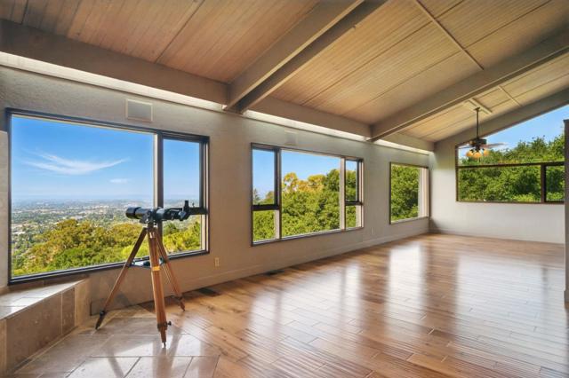 16190 Maya Way, Los Gatos CA: https://media.crmls.org/mediaz/14c787ca-56cd-4fd2-a46b-b42023789337.jpg