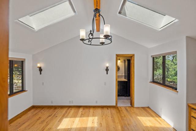 146 Calle De La Ventana, Carmel Valley CA: https://media.crmls.org/mediaz/14c7e4a2-37b0-4ebf-b030-f563b51268b1.jpg