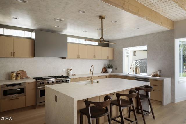 Detail Gallery Image 7 of 51 For 1535 Ontario Ave, Pasadena,  CA 91103 - 5 Beds | 3/2 Baths