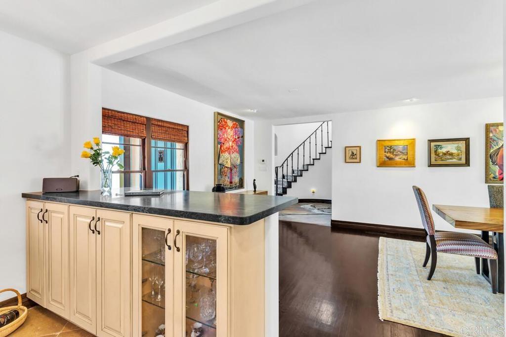 2226 Juan Street - photo 13