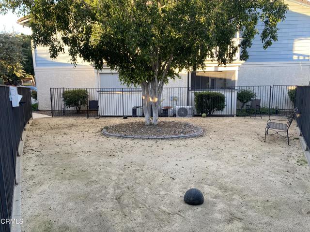 Detail Gallery Image 23 of 24 For 2394 Pleasant Way #J,  Thousand Oaks,  CA 91362 - 2 Beds | 1 Baths