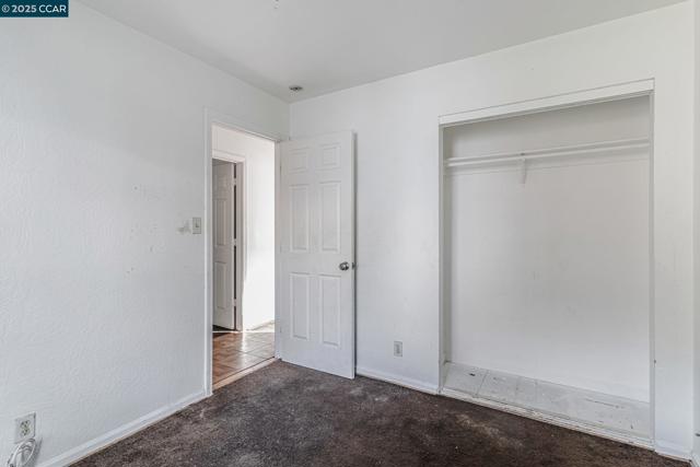 813 Grant St, Vallejo CA: https://media.crmls.org/mediaz/14ca6d2c-016e-441f-967b-532b2e922806.jpg