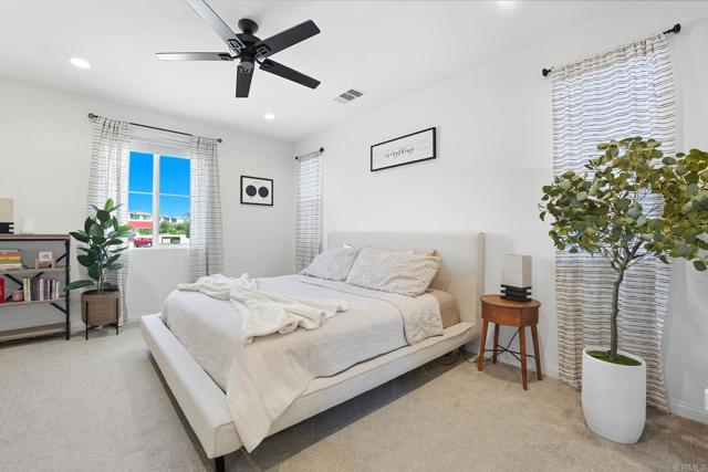 Detail Gallery Image 15 of 37 For 2607 Nanza, Spring Valley,  CA 91977 - 3 Beds | 2/1 Baths