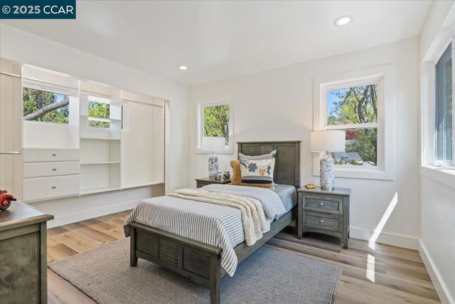 158 Pulido Rd, Danville CA: https://media.crmls.org/mediaz/14cbb38d-e17c-48bf-a629-86cf9e17e19a.jpg