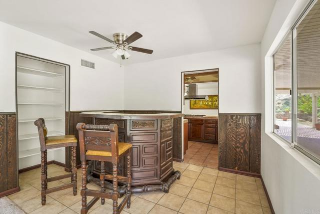 1904 Grove Road, El Cajon CA: https://media.crmls.org/mediaz/14cc0d03-a30e-4b1c-97f0-012f1d67616e.jpg