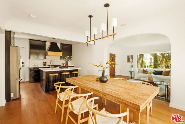 4313 W 59th Street, Los Angeles CA: https://media.crmls.org/mediaz/14cc44fa-3f12-4b67-80db-e2e527875393.jpg
