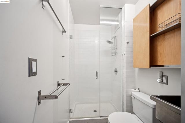 83 McAllister St, San Francisco CA: https://media.crmls.org/mediaz/14cca126-fb3c-476c-8907-12cf9835d15a.jpg
