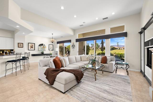 727 Arrowhead Drive, Palm Desert, CA 92211