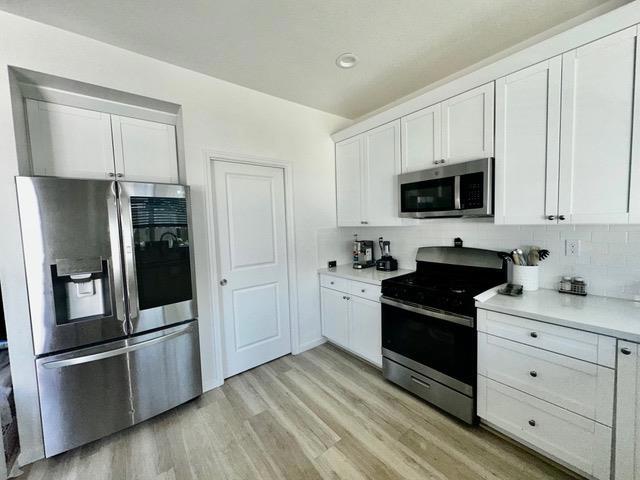 5517 Malibu Palm Court, Sacramento CA: https://media.crmls.org/mediaz/14d016e6-809c-4c71-8c87-9593207094db.jpg