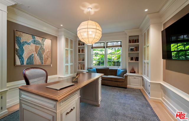 525 Spoleto Drive, Pacific Palisades CA: https://media.crmls.org/mediaz/14d0b161-5008-495e-8191-1b178cfa4b96.jpg