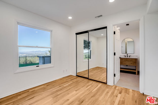 15851 Mulholland Place, Los Angeles CA: https://media.crmls.org/mediaz/14d0dcf7-3ca2-4963-a04e-fceb3fddf8c4.jpg