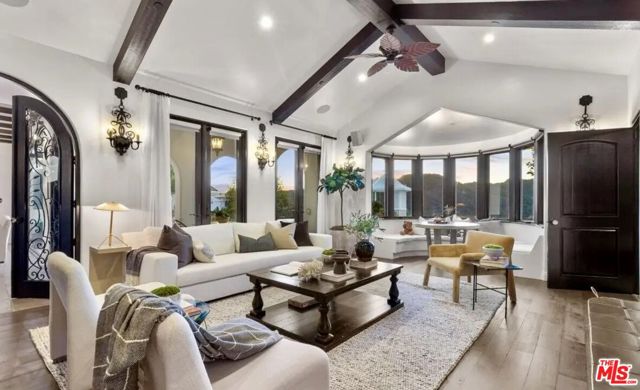 Drew Fenton | 16866 Charmel Lane Pacific Palisades CA | MLS: 7515255 Drew Fenton | 16866 Charmel Lane Pacific Palisades CA | MLS: 7515255