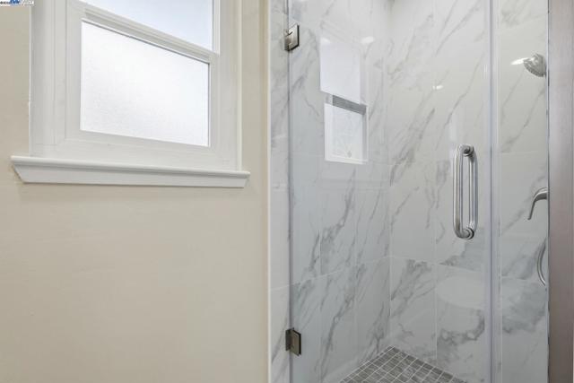 42293 Camino Santa Barbara, Fremont CA: https://media.crmls.org/mediaz/14d0f81d-68f1-483e-b61d-e9e3ffb27588.jpg