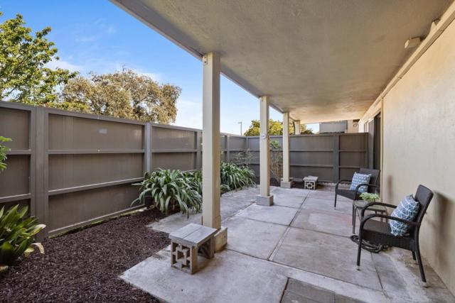 5101 Admiralty Lane, Foster City CA: https://media.crmls.org/mediaz/14d252fb-161d-4d16-8296-86de773c8d75.jpg