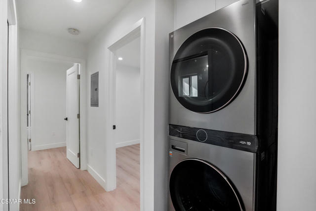 7804 Kentland Avenue, West Hills CA: https://media.crmls.org/mediaz/14d2fdc4-f8f2-41d5-9a29-3fac590fce9d.jpg