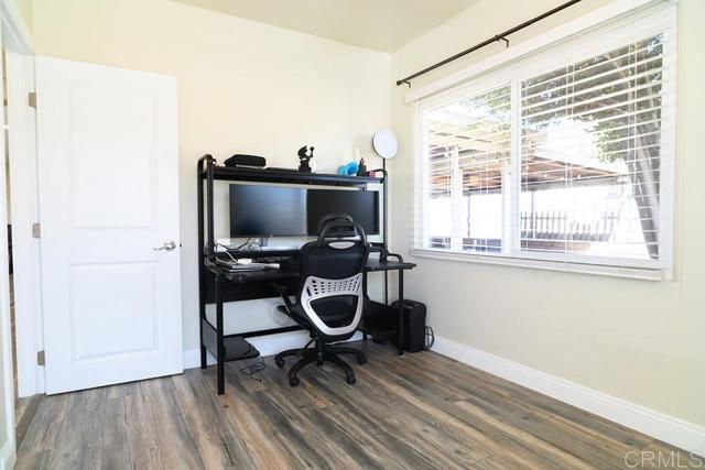 2394 Dryden Avenue, El Cajon CA: https://media.crmls.org/mediaz/14d2fecb-a228-4800-99ab-bc3c14c98986.jpg