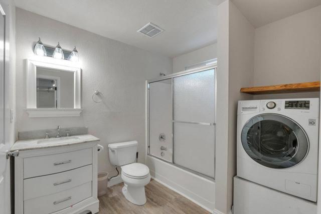 Image 22 of 63 For 61 Ocean Street