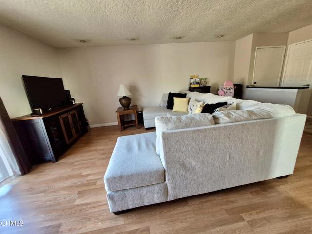 Detail Gallery Image 4 of 22 For 312 W Santa Barbara St, Santa Paula,  CA 93060 - 1 Beds | 1 Baths