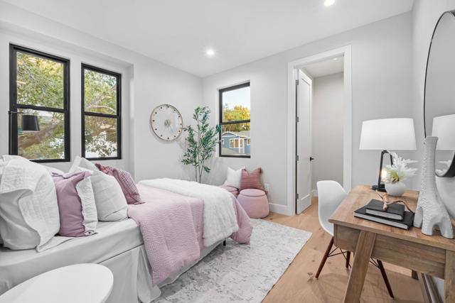 763 Cuesta Drive, Mountain View CA: https://media.crmls.org/mediaz/14d4f351-93bf-4dc8-9bf1-84f587a49e61.jpg