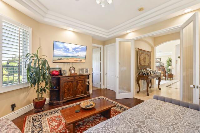 14963 Huntington Gate Drive, Poway CA: https://media.crmls.org/mediaz/14d6894b-b12b-4a24-90a7-368575918fd1.jpg