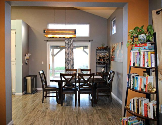 778 Mission Ridge Drive, Manteca CA: https://media.crmls.org/mediaz/14d6c560-b12e-4b35-a417-ed2512ed1aa8.jpg