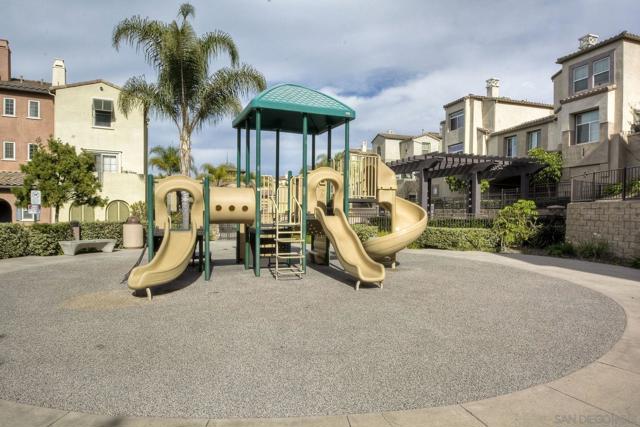 309 Bishop, San Marcos CA: https://media.crmls.org/mediaz/14d6d4e6-c1b9-4f9a-989f-b6622f81113b.jpg