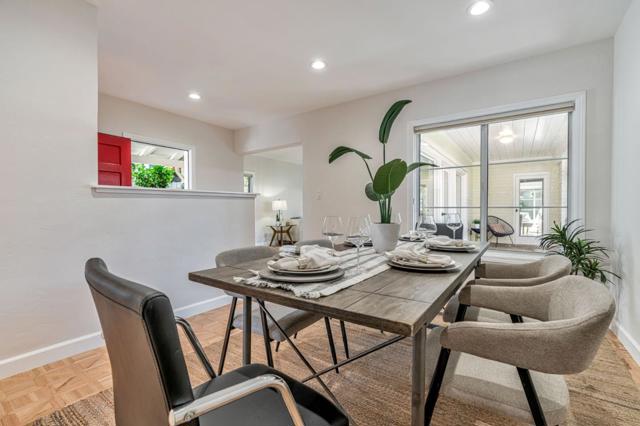 1620 Chestnut Street, San Carlos CA: https://media.crmls.org/mediaz/14d70832-712b-4e20-9784-8f639348a33c.jpg