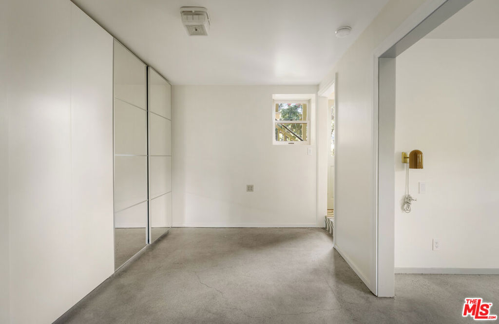 MLS #26856335 image #41