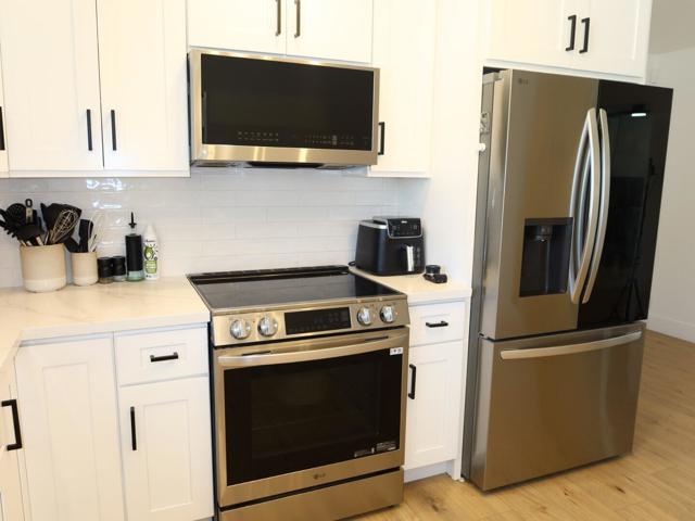 77305 Calle Colima, La Quinta CA: https://media.crmls.org/mediaz/14d7d9d0-b19f-4b92-afb3-5f56ec514ae3.jpg