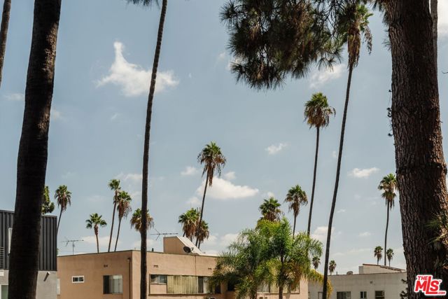3 Bed Home for Sale in Los Angeles, California