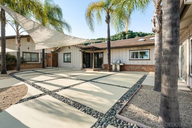 3647 Laketree Dr., Fallbrook CA: https://media.crmls.org/mediaz/14df8497-2cd0-4308-acba-af5cad2941c9.jpg