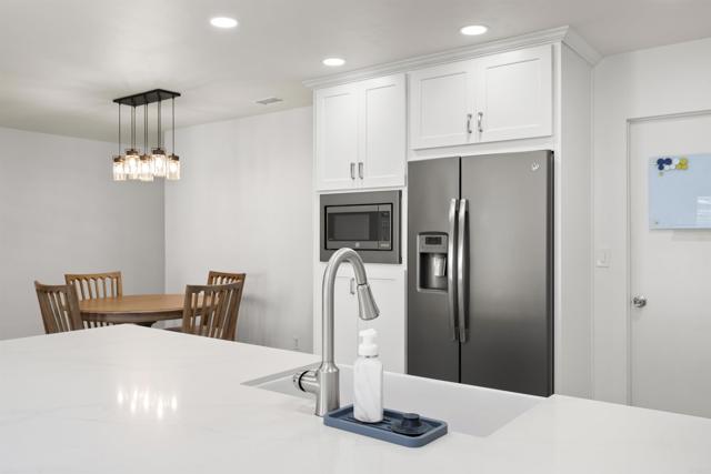 10347 WOODROSE AVE, Santee CA: https://media.crmls.org/mediaz/14dfb702-b0eb-4800-9ddb-dca011fb5324.jpg