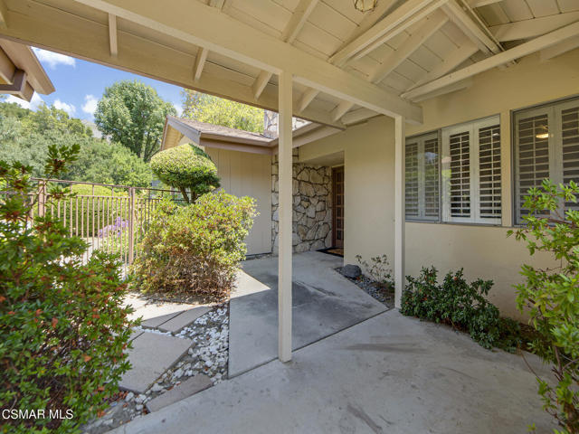 5448 Bothwell Road, Tarzana CA: https://media.crmls.org/mediaz/14e0a51f-230c-47be-a420-1970a64f8edf.jpg