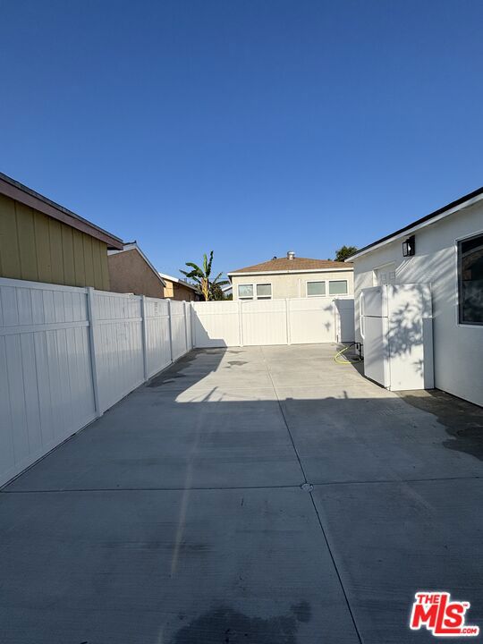 231 S Waldo Avenue, Fullerton CA: https://media.crmls.org/mediaz/14e1092a-f134-48f6-b1c1-28b65bc10989.jpg