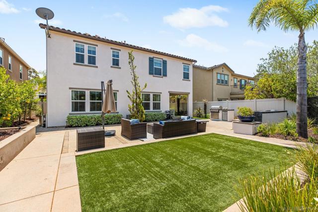 12712 Cloudbreak Ave, San Diego CA: https://media.crmls.org/mediaz/14e124e6-5242-4d14-9400-6fb411578e39.jpg
