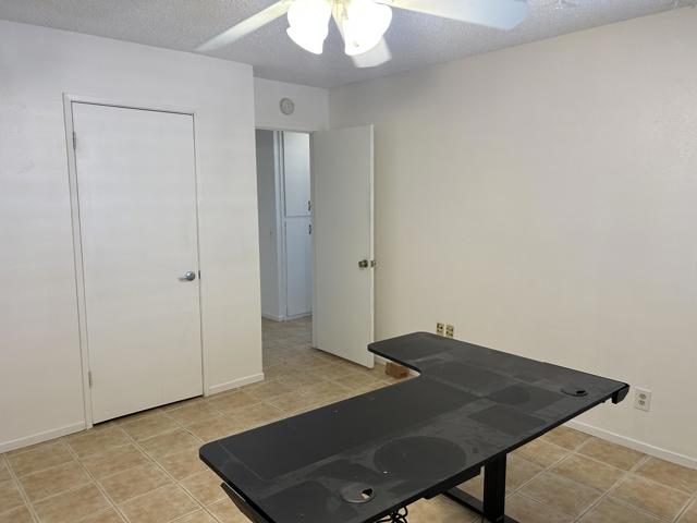 43705 Warner Trail, Palm Desert CA: https://media.crmls.org/mediaz/14e19d3c-714b-4524-aa83-b5253f2721b6.jpg