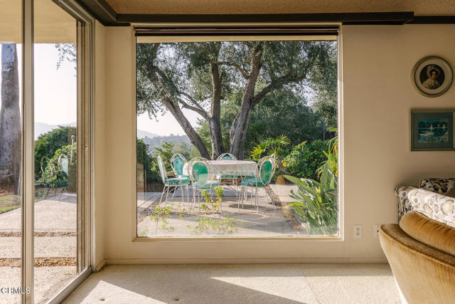 Detail Gallery Image 19 of 74 For 5703 Catherwood Dr, La Canada Flintridge,  CA 91011 - 3 Beds | 2/1 Baths