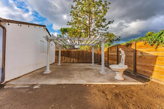 314 Lyndale Avenue, San Jose CA: https://media.crmls.org/mediaz/14e36bfb-6a24-45a7-aabc-d92efbe660d6.jpg